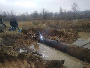Подробнее о статье Череда повреждений на магистральном водоводе не позволяет возобновить подачу воды на Ровеньки.
