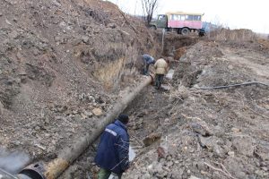 Подробнее о статье 3 ноября из-за аварии на магистральном водоводе прекращена подача воды на Суходольск и сокращено водоснабжение Краснодона.