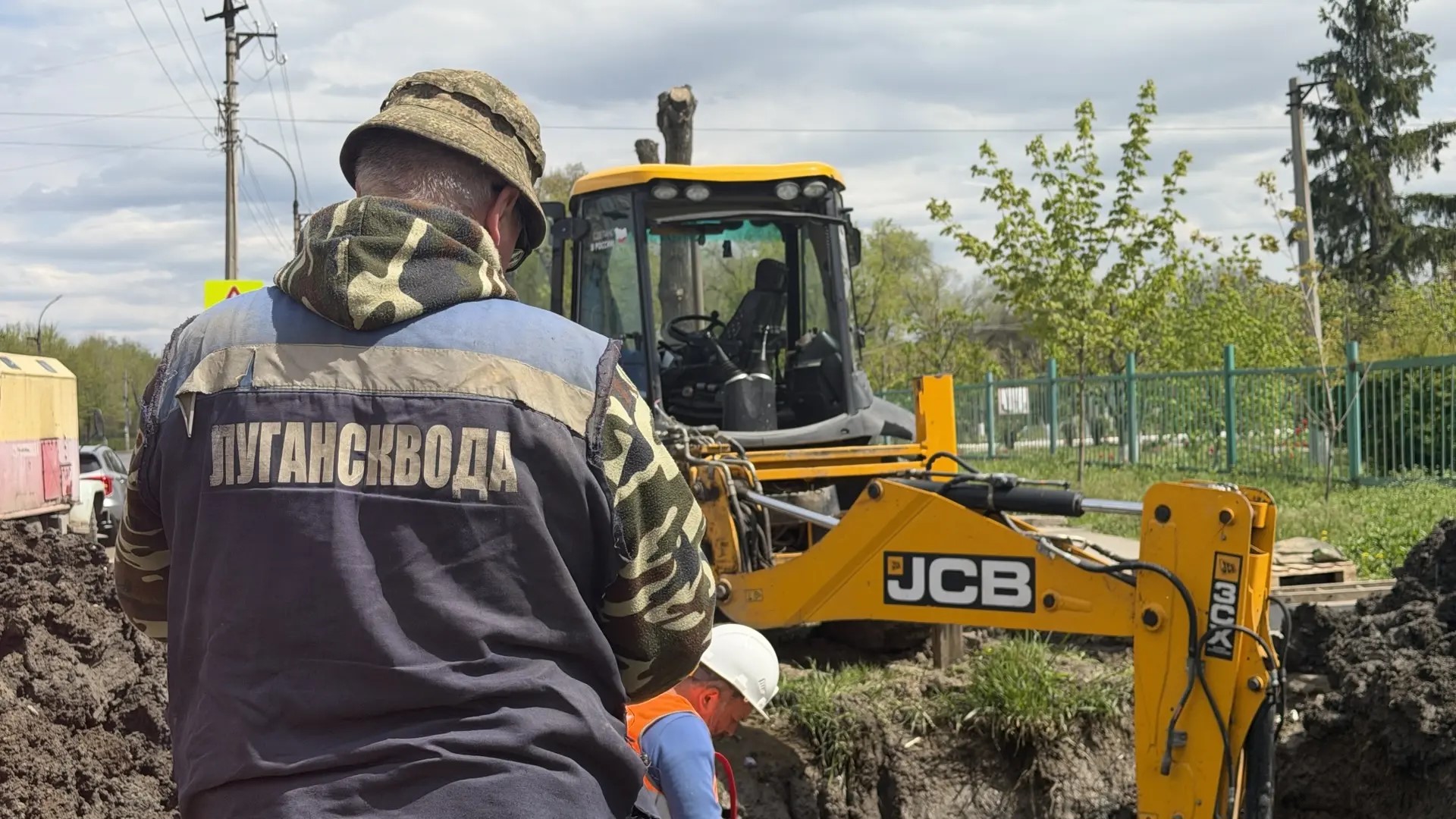 Вы сейчас просматриваете Специалисты ГУП ЛНР «Лугансквода» за май устранили более 1100 порывов!